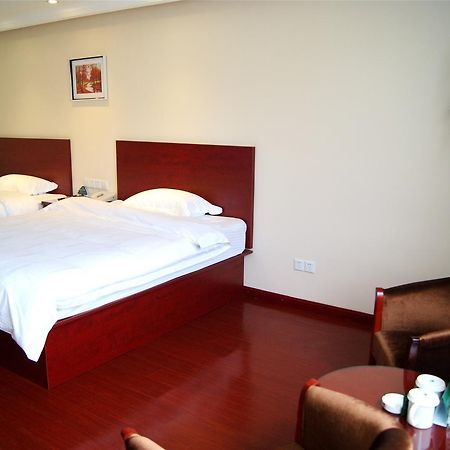Greentree Inn Jiangsu Zhenjiang Jiangsu Science And Technology University Youth Square Express Hotel Yangzhou Dış mekan fotoğraf